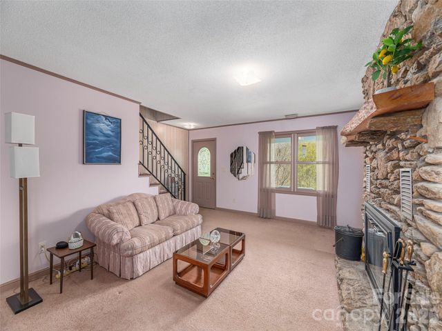 444 Martin Branch Road, Leicester, NC 28748