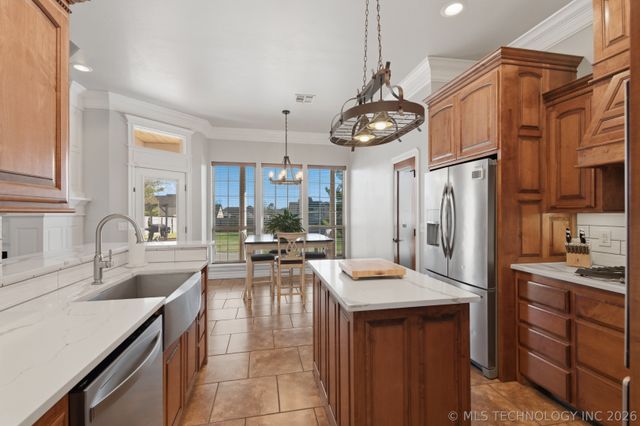 1459 Manor Court, Fort Gibson, OK 74434