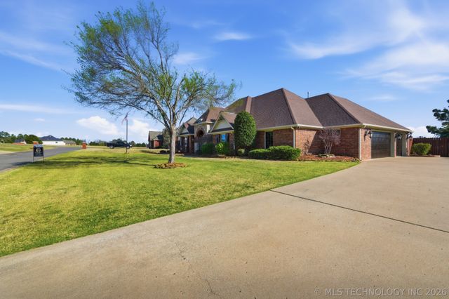 1459 Manor Court, Fort Gibson, OK 74434