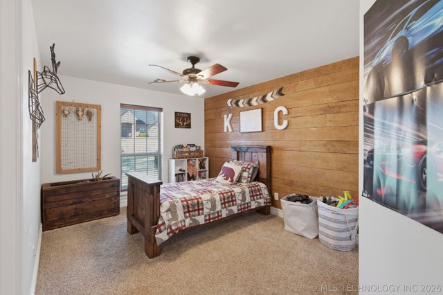 1459 Manor Court, Fort Gibson, OK 74434