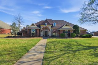 1459 Manor Court, Fort Gibson, OK 74434