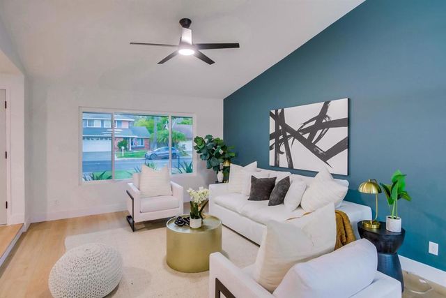 13856 Paseo Cardiel, San Diego, CA 92129