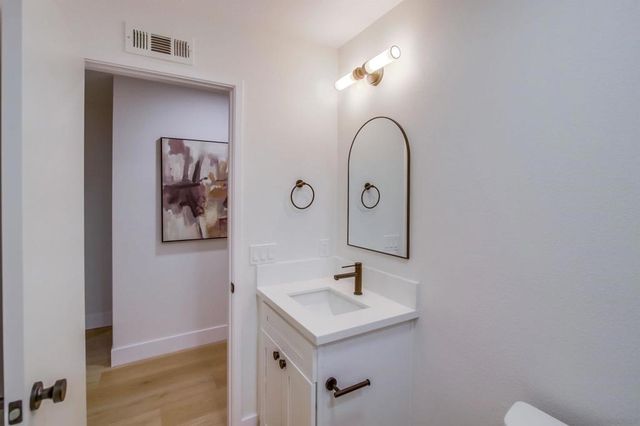 13856 Paseo Cardiel, San Diego, CA 92129