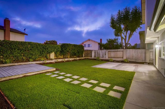 13856 Paseo Cardiel, San Diego, CA 92129