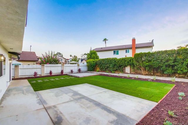 13856 Paseo Cardiel, San Diego, CA 92129