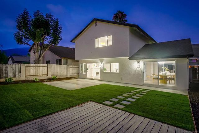 13856 Paseo Cardiel, San Diego, CA 92129