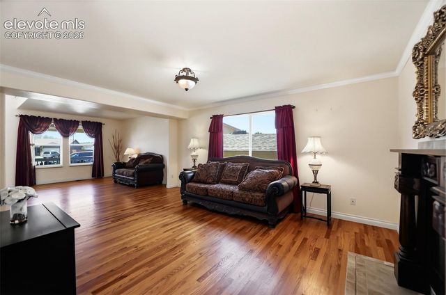 959 Pond Side Drive, Colorado Springs, CO 80911