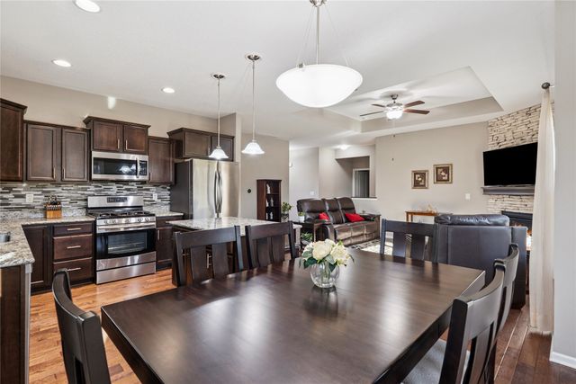 5075 Andrews Place, Pleasant Hill, IA 50327