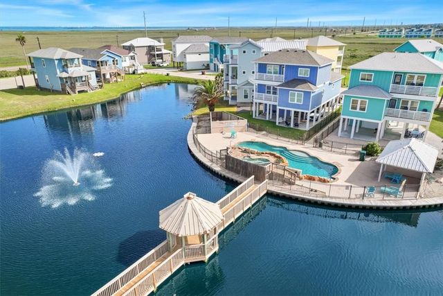 162 La Concha Blvd 14, Port Aransas, TX 78373