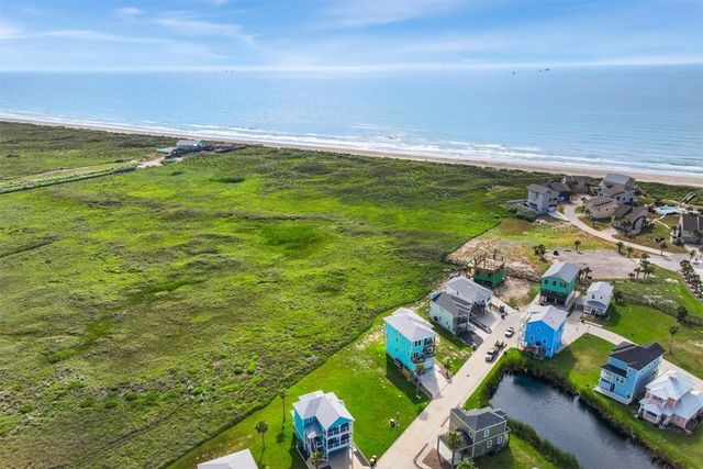 162 La Concha Blvd 14, Port Aransas, TX 78373