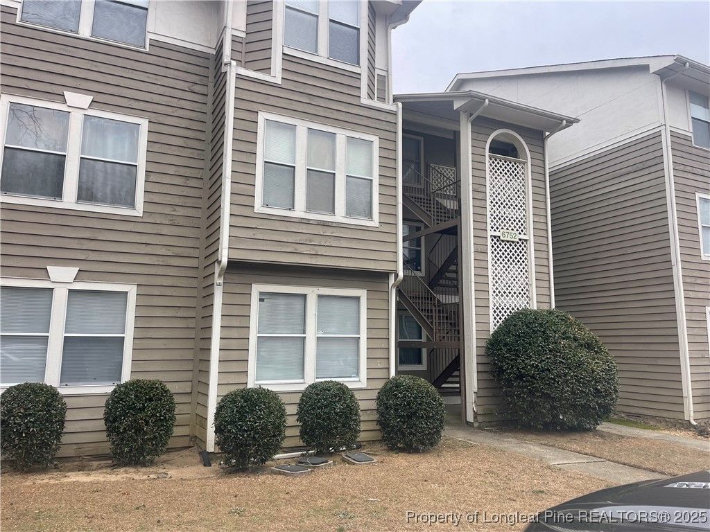 6752 Willowbrook Drive 6, Fayetteville, NC 28314