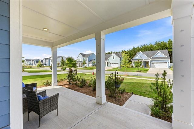 1310 Homecoming Boulevard, Ravenel, SC 29470