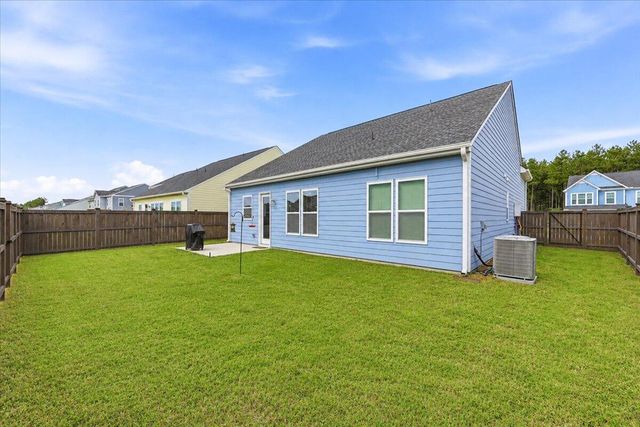 1310 Homecoming Boulevard, Ravenel, SC 29470