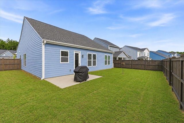 1310 Homecoming Boulevard, Ravenel, SC 29470