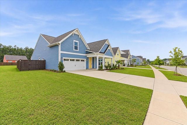 1310 Homecoming Boulevard, Ravenel, SC 29470