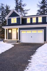 12 Charlotte Drive # 5, Dover, NH 03820