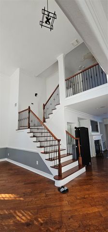 10201 Forest Spring Lane, Pearland, TX 77584