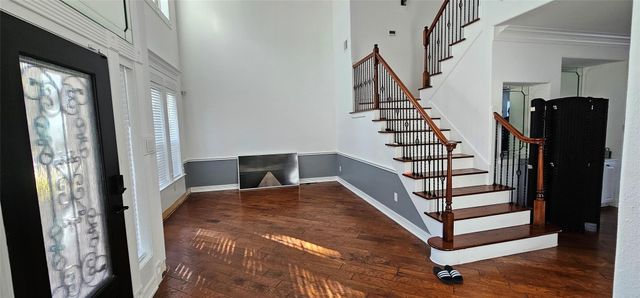 10201 Forest Spring Lane, Pearland, TX 77584