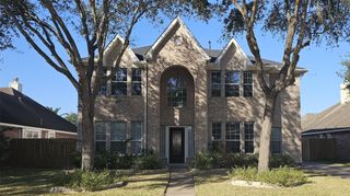 10201 Forest Spring Lane, Pearland, TX 77584