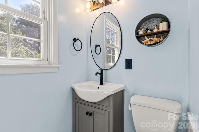 912 Parkwood Road, Shelby, NC 28150