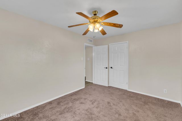 5300 SAXON Drive, El Paso, TX 79924