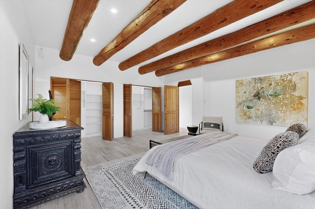 600 Vista De La Ciudad, Santa Fe, NM 87501