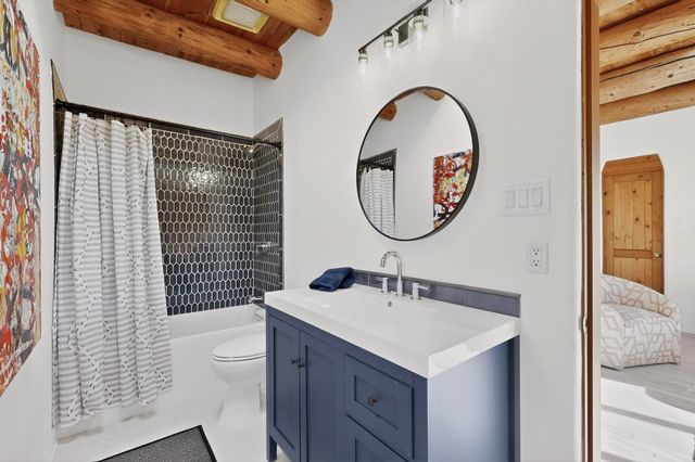 600 Vista De La Ciudad, Santa Fe, NM 87501