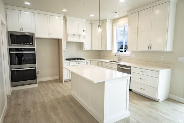 9579 N BLUEBELL DR, Eagle Mountain, UT 84005