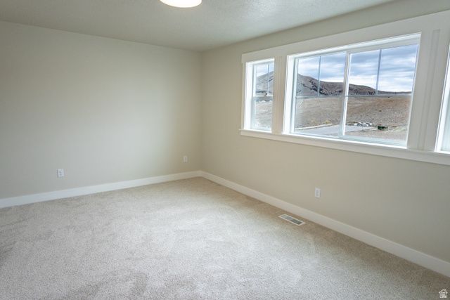 9579 N BLUEBELL DR, Eagle Mountain, UT 84005