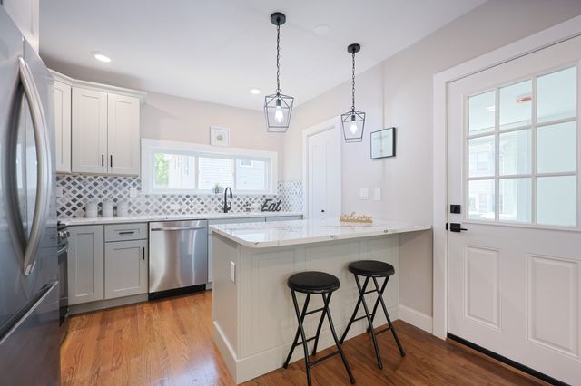 11 Watson St 2, Somerville, MA 02144