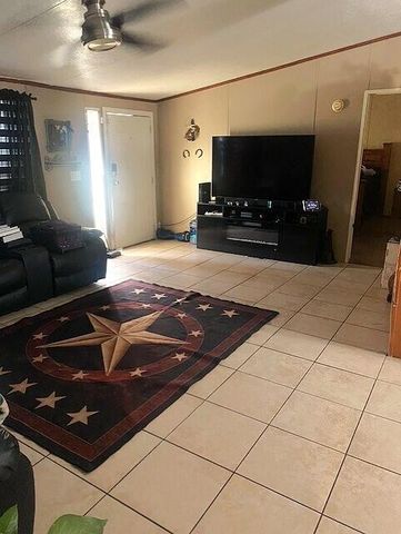 9301 Volcano Road NW TRLR 186, Albuquerque, NM 87121