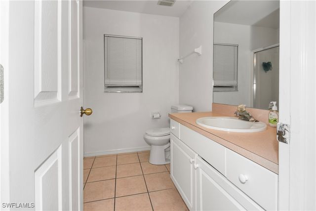 210 Mossrosse ST, Fort Myers, FL 33913