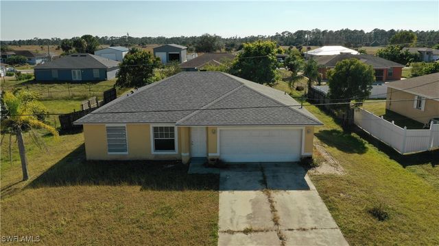 210 Mossrosse ST, Fort Myers, FL 33913