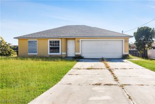 210 Mossrosse ST, Fort Myers, FL 33913