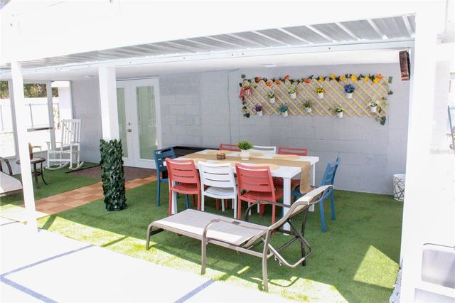 7012 CENTER CREEK DRIVE, Tampa, FL 33615