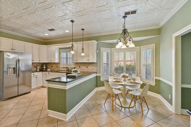 416 Towne Lake Drive, Montgomery, AL 36117