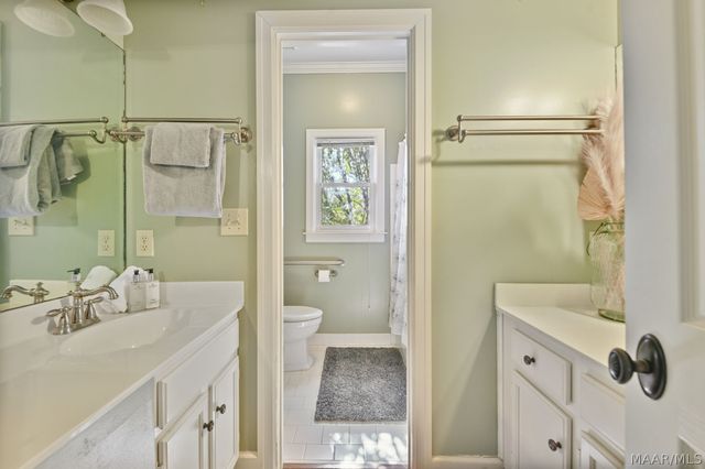 416 Towne Lake Drive, Montgomery, AL 36117