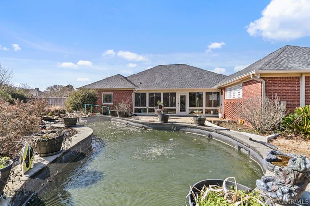 416 Towne Lake Drive, Montgomery, AL 36117