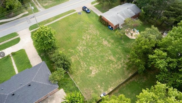 803 NE 2nd Street, Bentonville, AR 72712