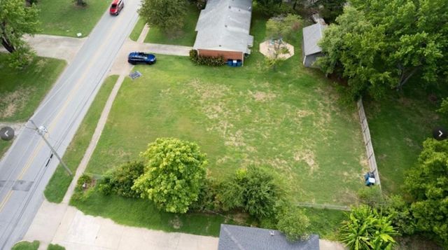 803 NE 2nd Street, Bentonville, AR 72712