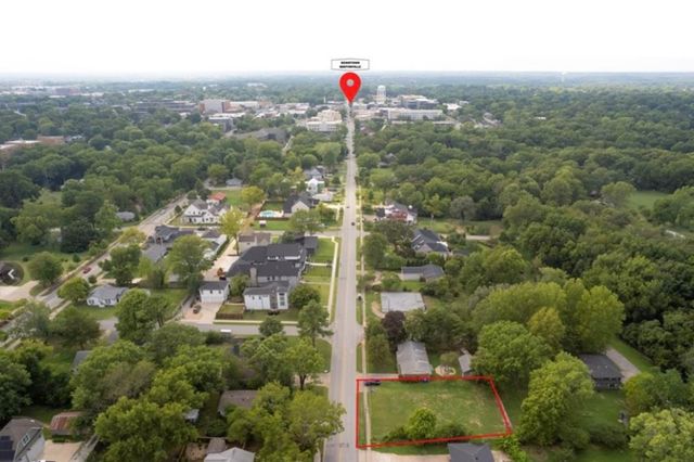 803 NE 2nd Street, Bentonville, AR 72712