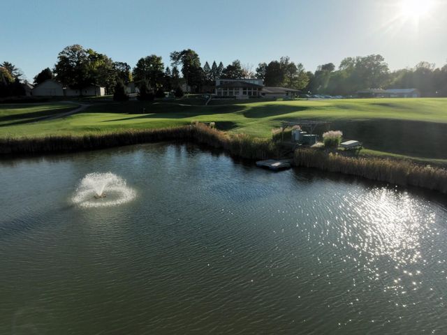 2842 N Palmer Avenue, La Porte, IN 46350