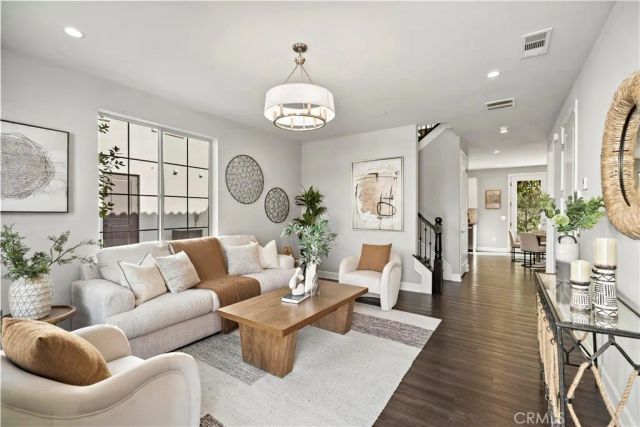 11114 Freer, Temple City, CA 91780