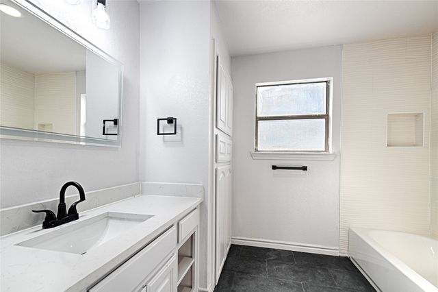 16536 COUNTY ROAD 221, Forney, TX 75126