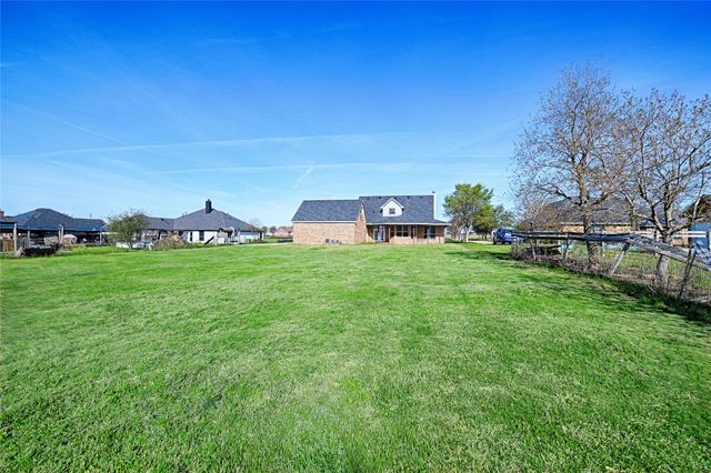 16536 COUNTY ROAD 221, Forney, TX 75126