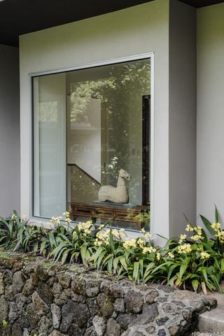 4000 Old Pali Road, Honolulu, HI 96817