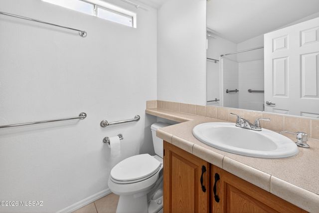 1319 W Vuelta Las Campanas, Sahuarita, AZ 85629