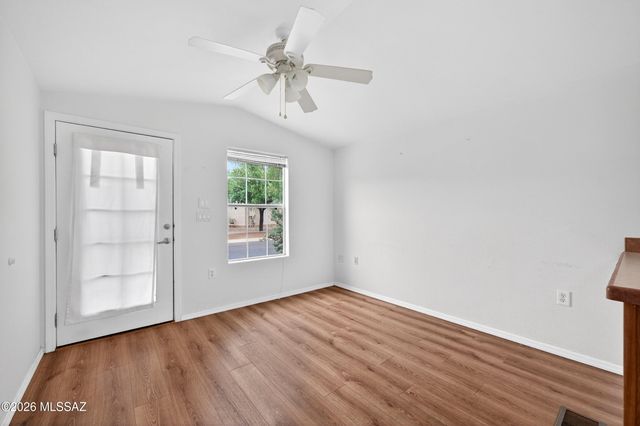 1319 W Vuelta Las Campanas, Sahuarita, AZ 85629