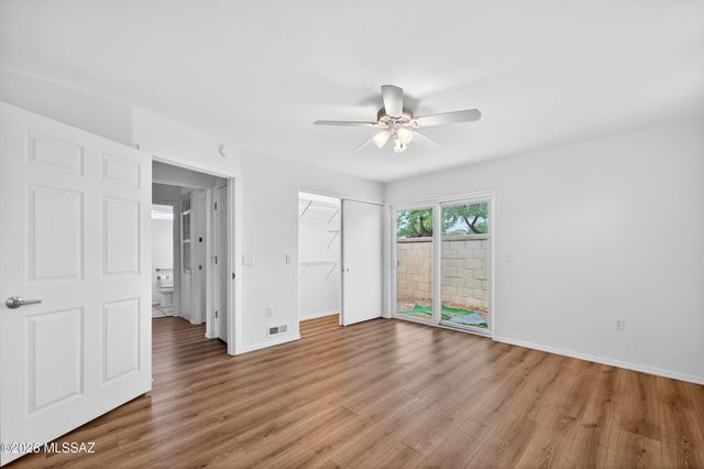 1319 W Vuelta Las Campanas, Sahuarita, AZ 85629