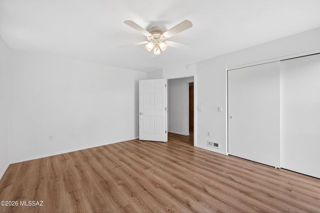 1319 W Vuelta Las Campanas, Sahuarita, AZ 85629